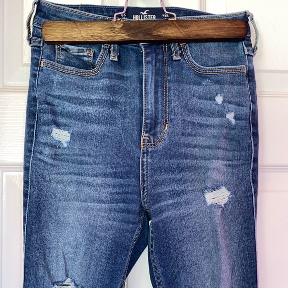 Hollister Ultra High Rise Super Skinny Jeans - Picture 3 of 7